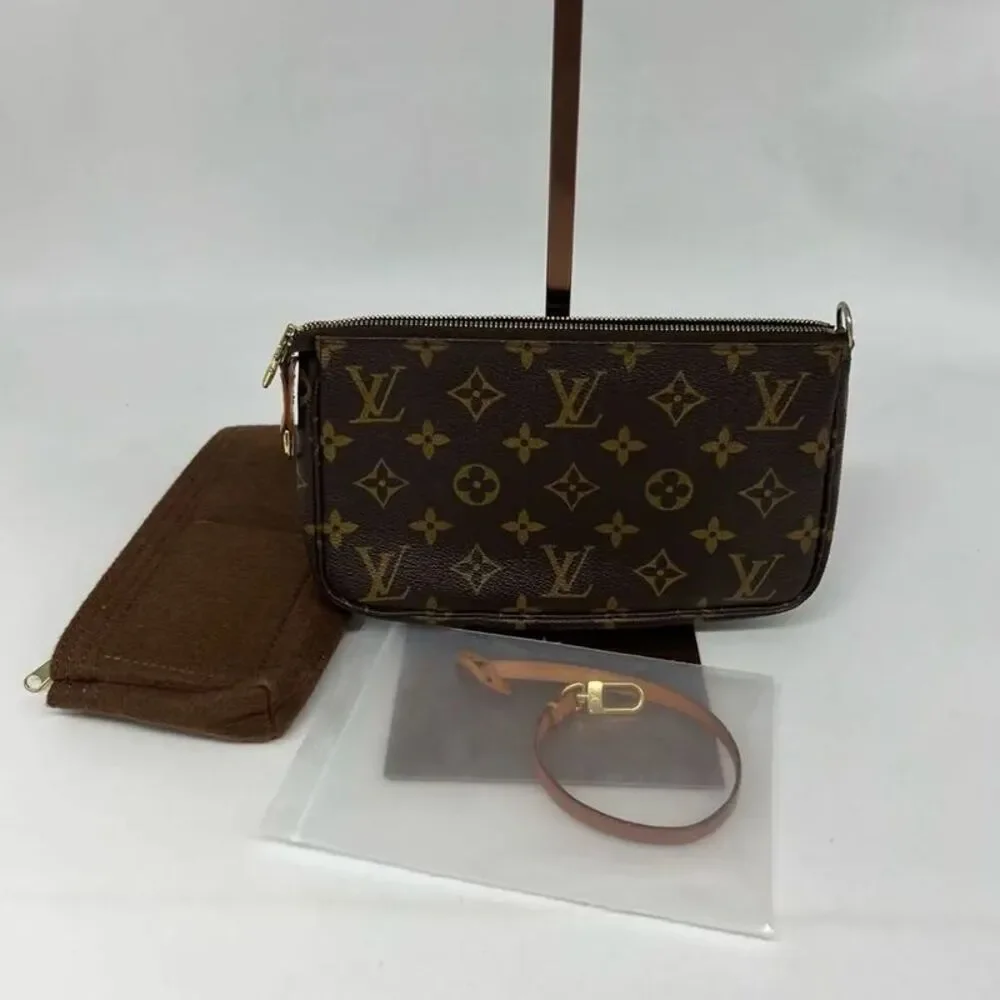 Louis Vuitton Women Pre-Loved Bag Very Good Condition